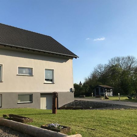 Ferienhaus Auf Der Hill Villa Büdesheim Buitenkant foto